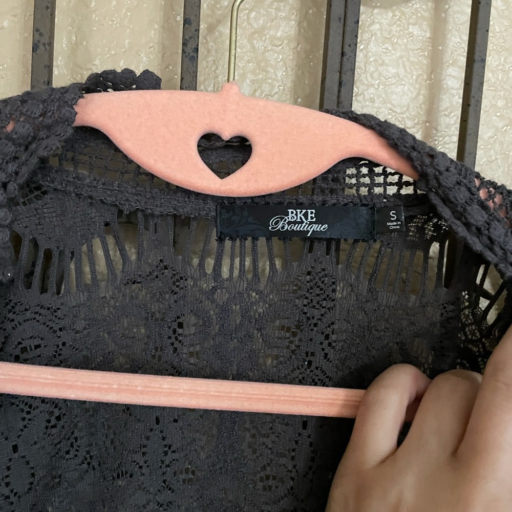 Over piece - Picture 2 of 3
